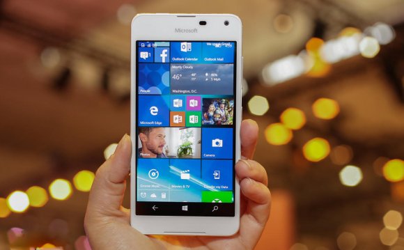 Смартфон Microsoft Lumia 650 Dual Sim Обзор